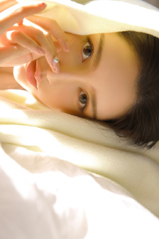 透明泳装比基尼女